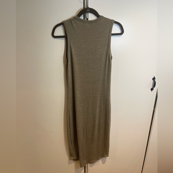 Wilfred Free Midi Dress - Picture 4 of 4